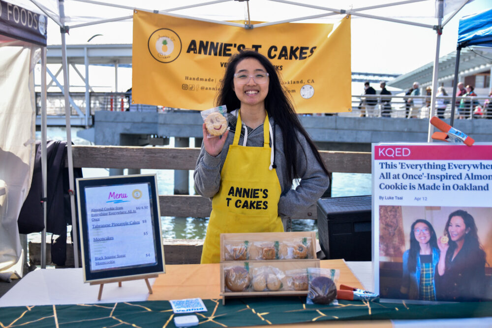 Annie's T Cakes at FPFM