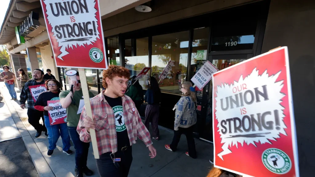 Starbucks Union Strike Expands To 9 States