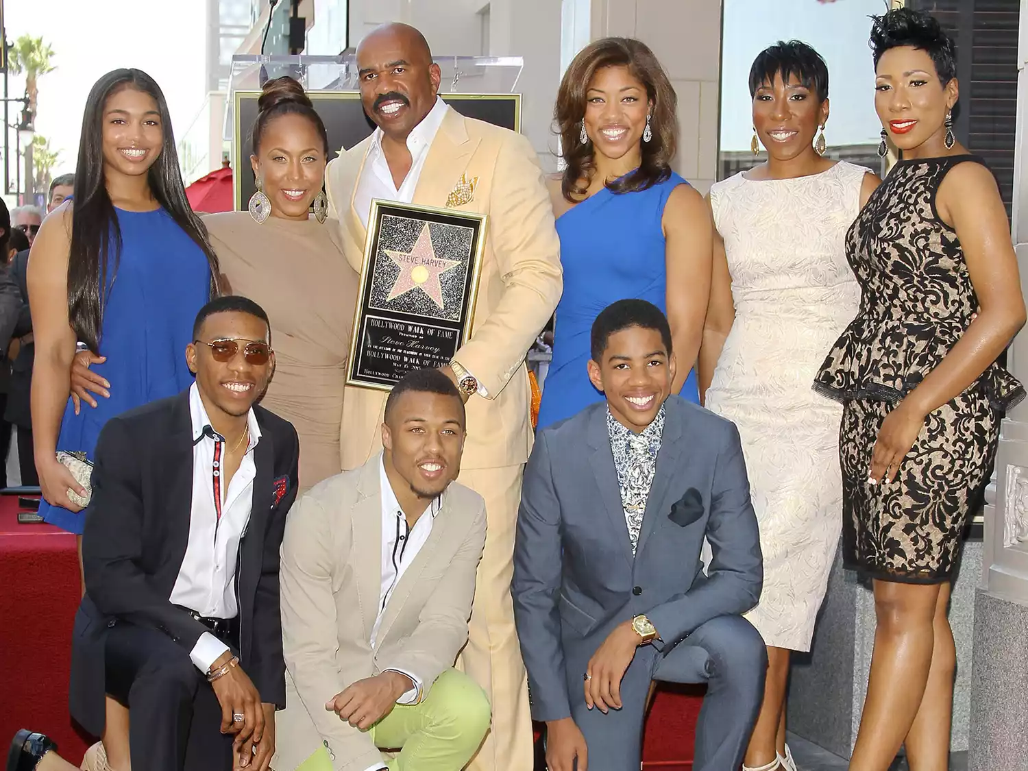 Steve Harvey with his family 